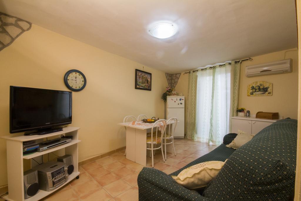 Alfa Quadro Bed & Breakfast Agrigento Luaran gambar